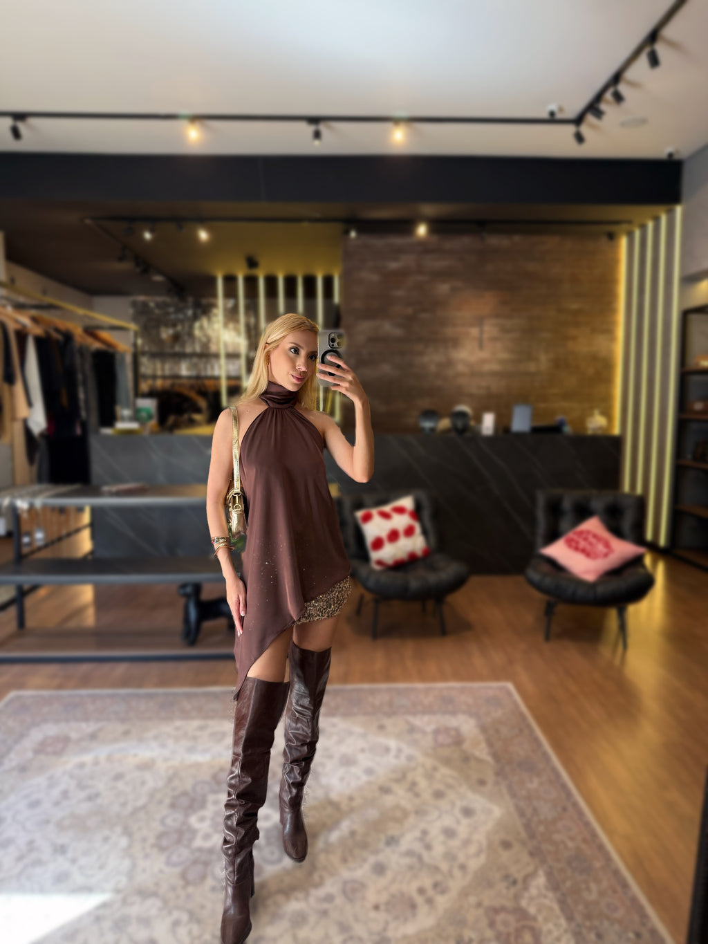 Blusa Cetim Zora