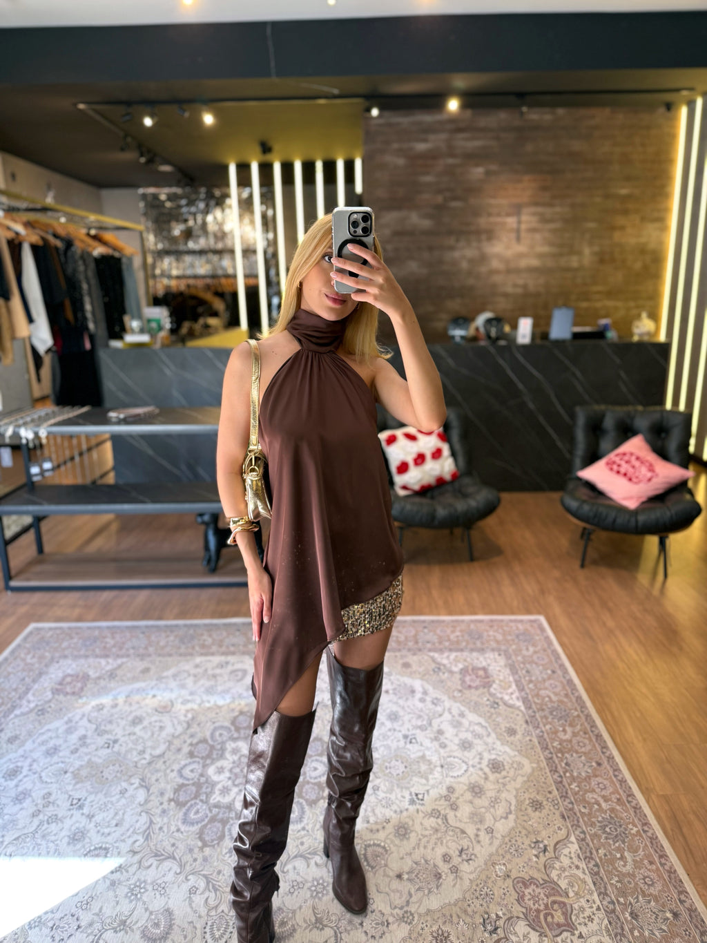 Blusa Cetim Zora