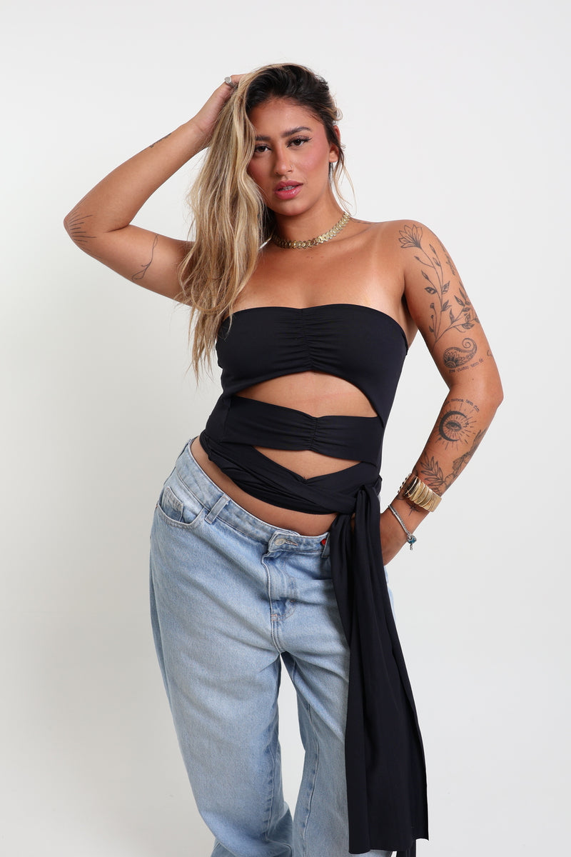 Cropped Aria