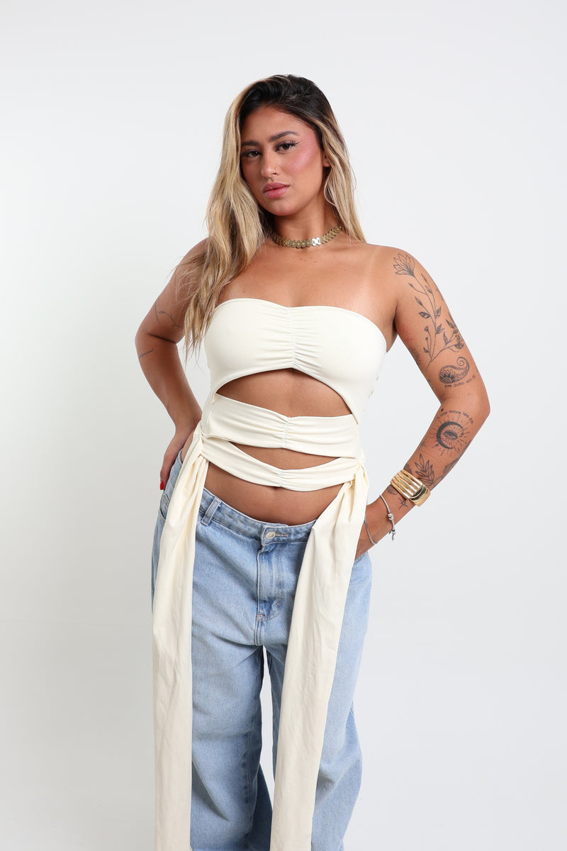 Cropped Aria
