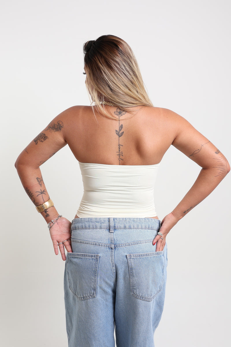 Cropped Aria