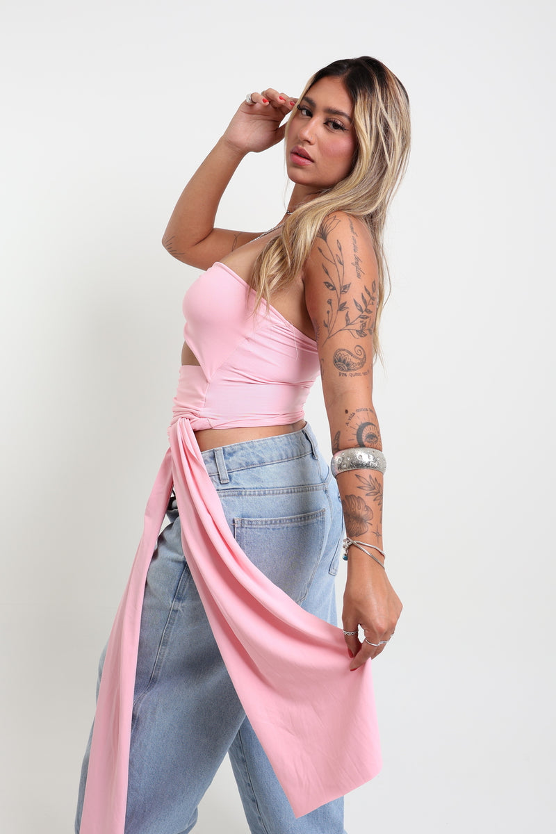 Cropped Aria